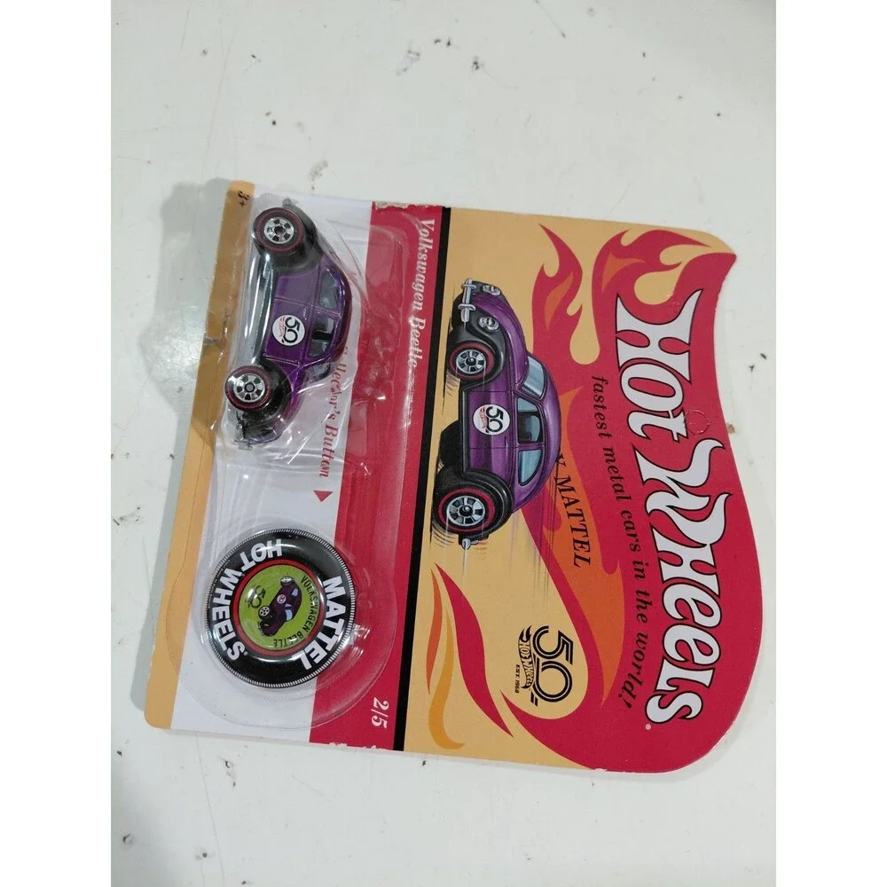 NIP Hot Wheels 2018 50th Anniversary Red Line 1:64 Die Cast Volkswagen Beetle